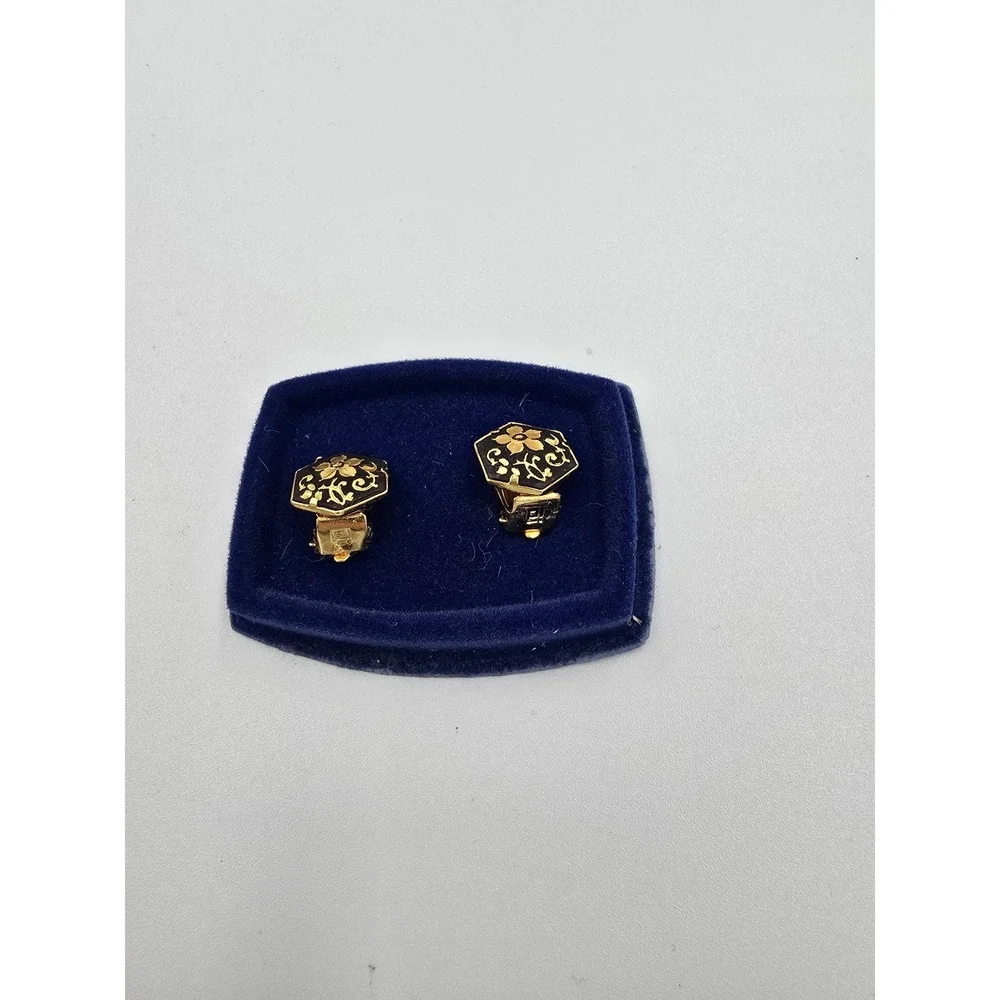 Vintage‎ Damascene Black GoldFloral Hexagon Clip-On Earrings Gold Tone Metal